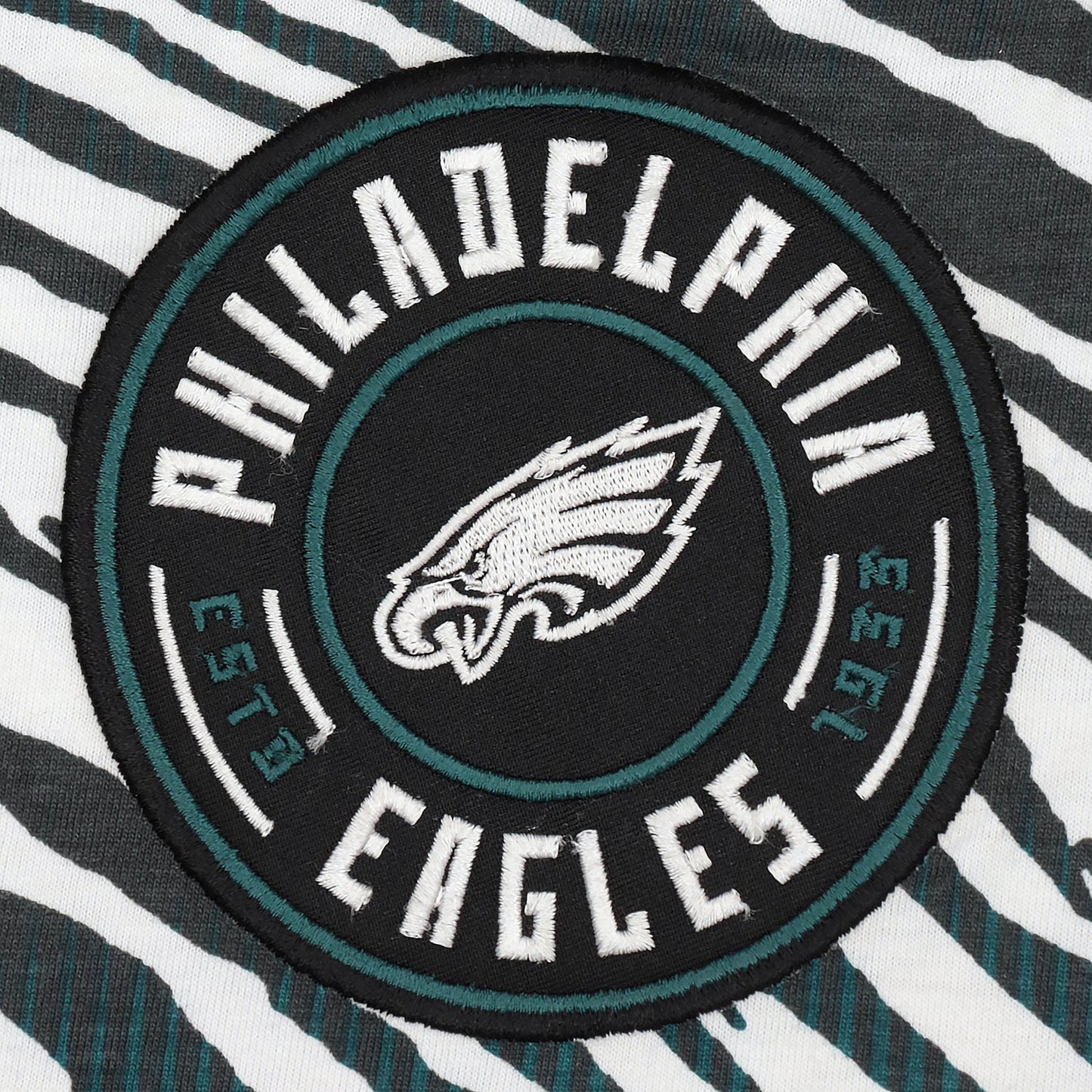 Zubaz NFL Adult Unisex Z88 Embroidered Zebra Ombre TMC Pants, Philadelphia Eagles