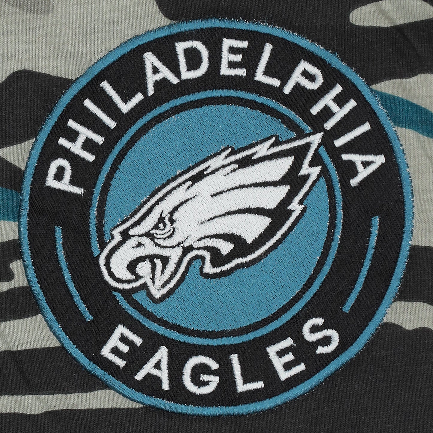 Zubaz NFL Adult Unisex Z88 Embroidered Alt Camo Pants, Philadelphia Eagles