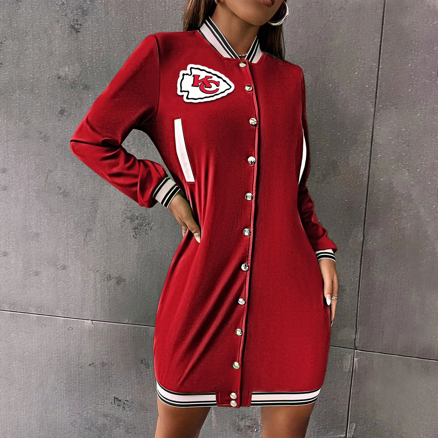 Fashionable single-breasted sports dress