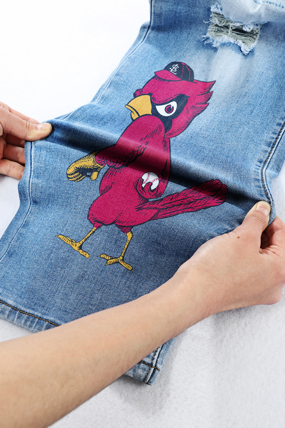 STRETCH RIPPED FRAYED RAW HEM DISTRESSED DENIM JEANS WITH HOLE