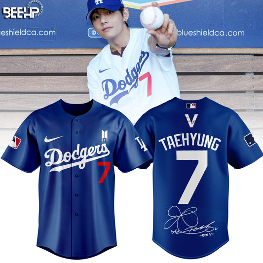 Los Angeles Dodgers x V BTS Limited Edition Jersey