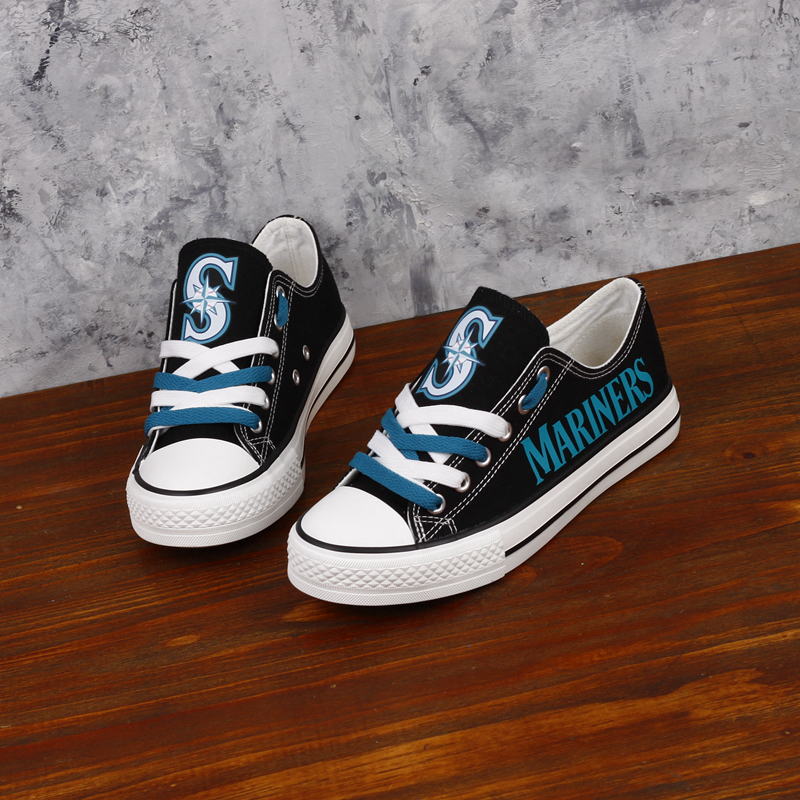 Casual printed low-top canvas shoes unisex