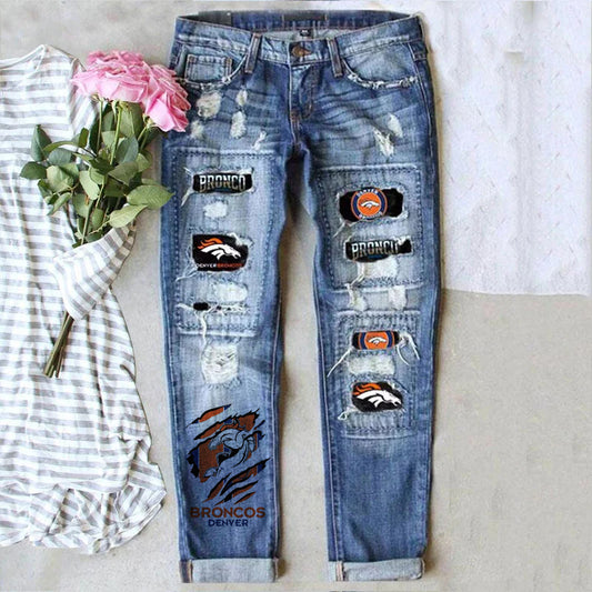 casual fashion perforated printed jeans