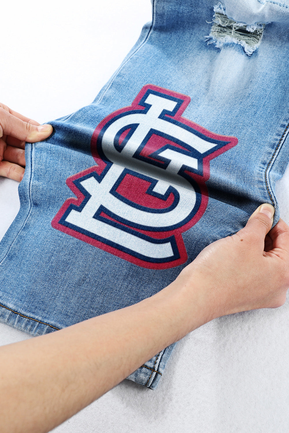 STRETCH RIPPED FRAYED RAW HEM DISTRESSED DENIM JEANS WITH HOLE