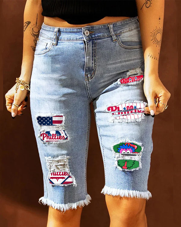 MID-RISE RIPPED PATCHES DENIM BERMUDA SHORTS