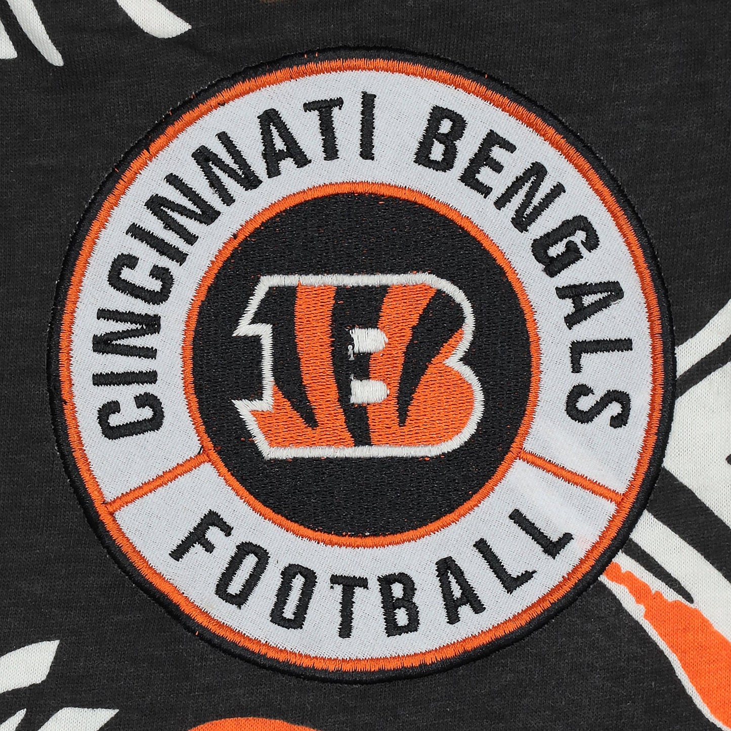 Zubaz NFL Adult Unisex Z88 Embroidered Leaf 3 Color Pants, Cincinnati Bengals