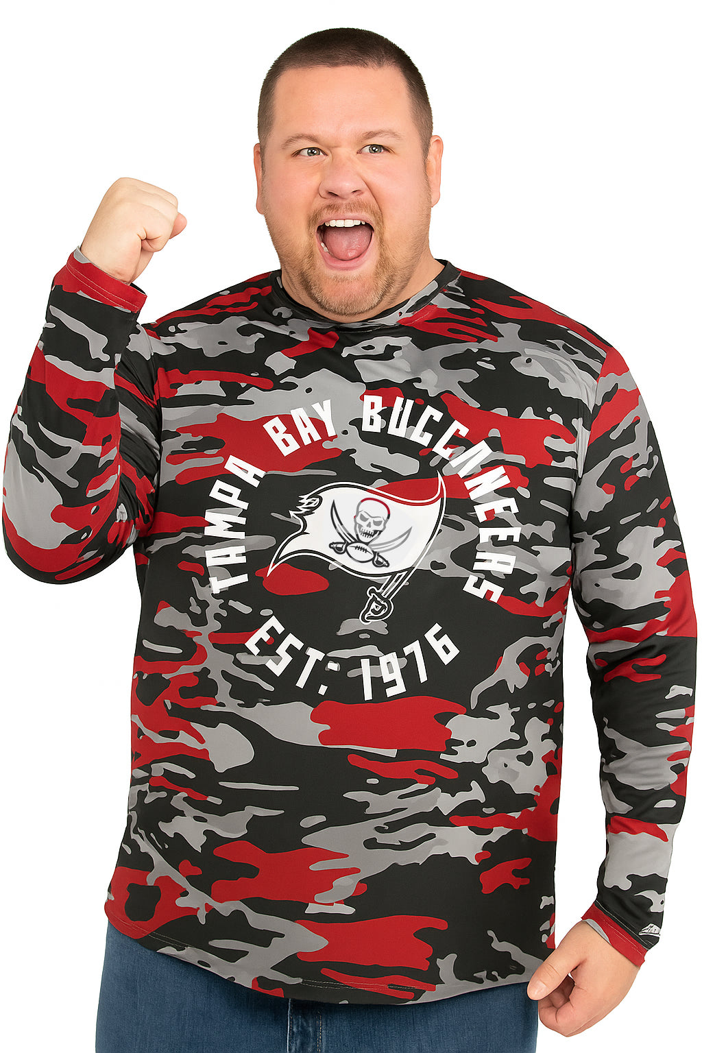 Zubaz NFL Men's Camo Alternate Color with White Circle Logo Long Sleeve T-Shirt, Tampa Bay Buccaneers