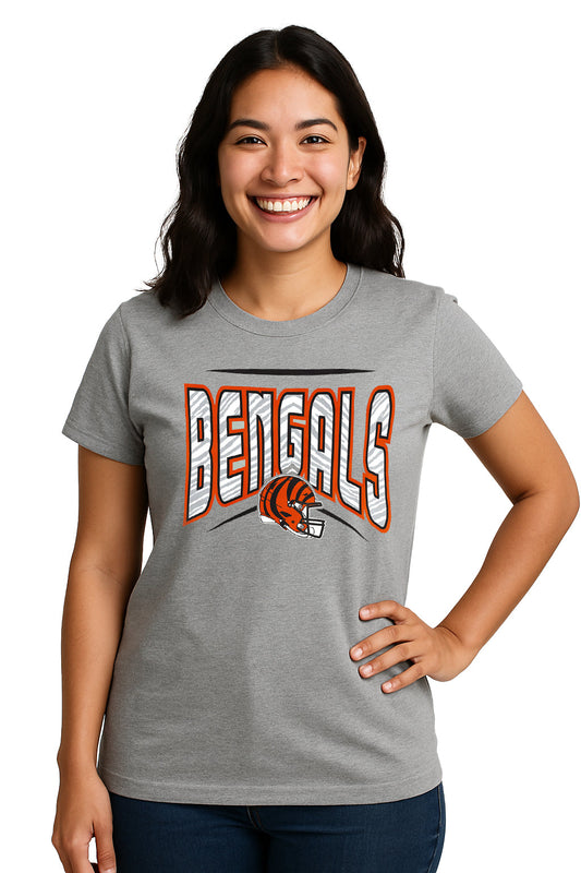 Zubaz NFL Women's Quarterback Heather Gray Color Short Sleeve T-Shirt, Cincinnati Bengals