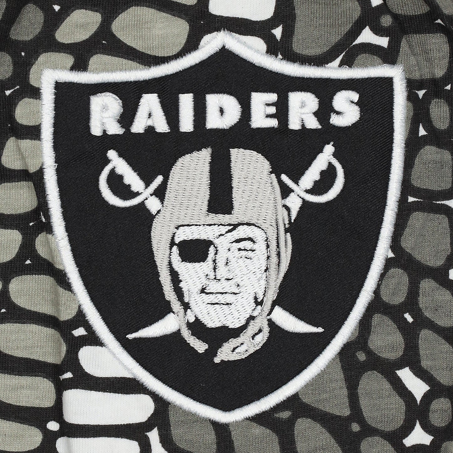 Zubaz NFL Adult Unisex Z88 Embroidered Gator 3 Color Shorts, Las Vegas Raiders