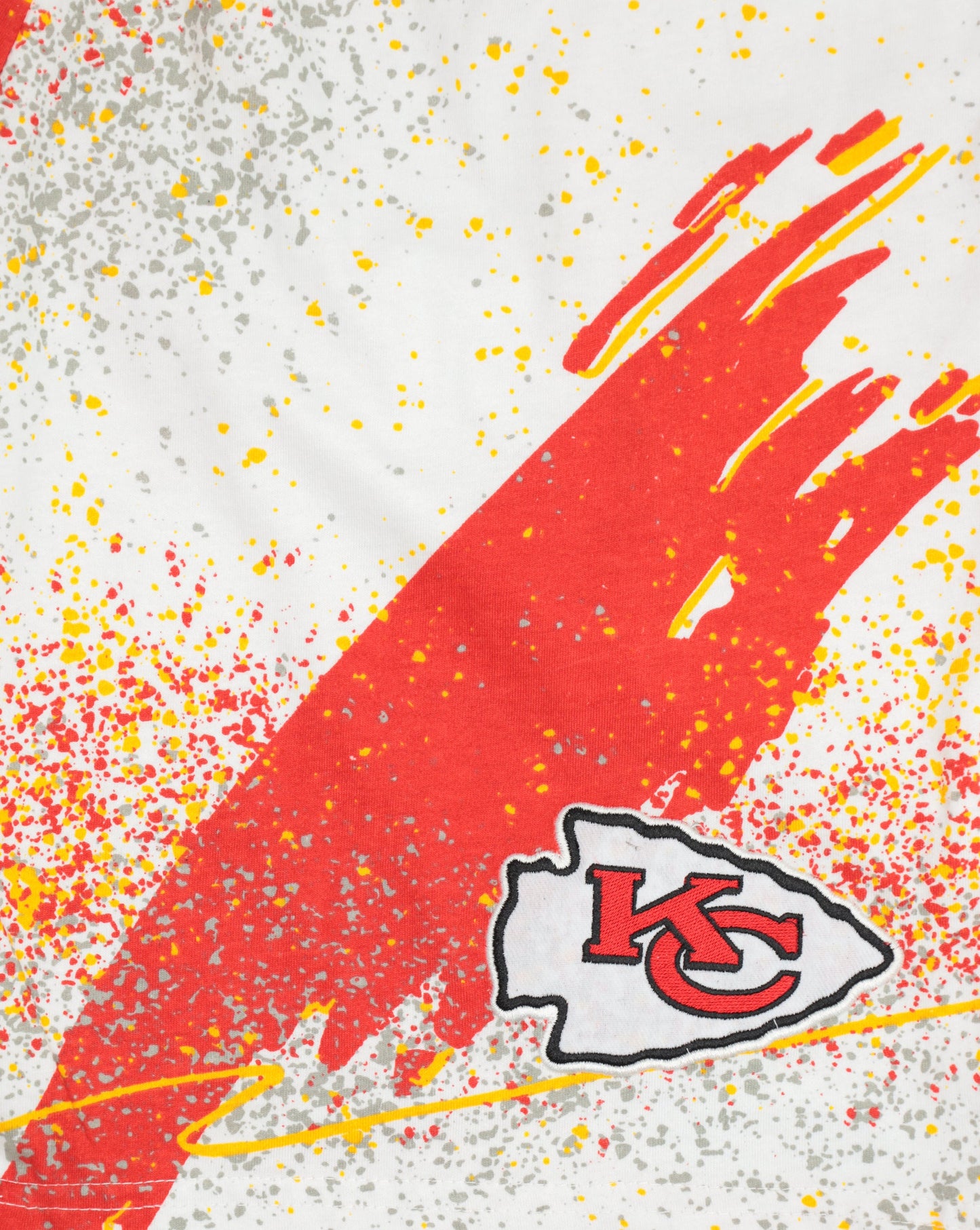 Zubaz NFL Adult Unisex Z88 Embroidered Confetti 3 Team Color Shorts, Kansas City Chiefs