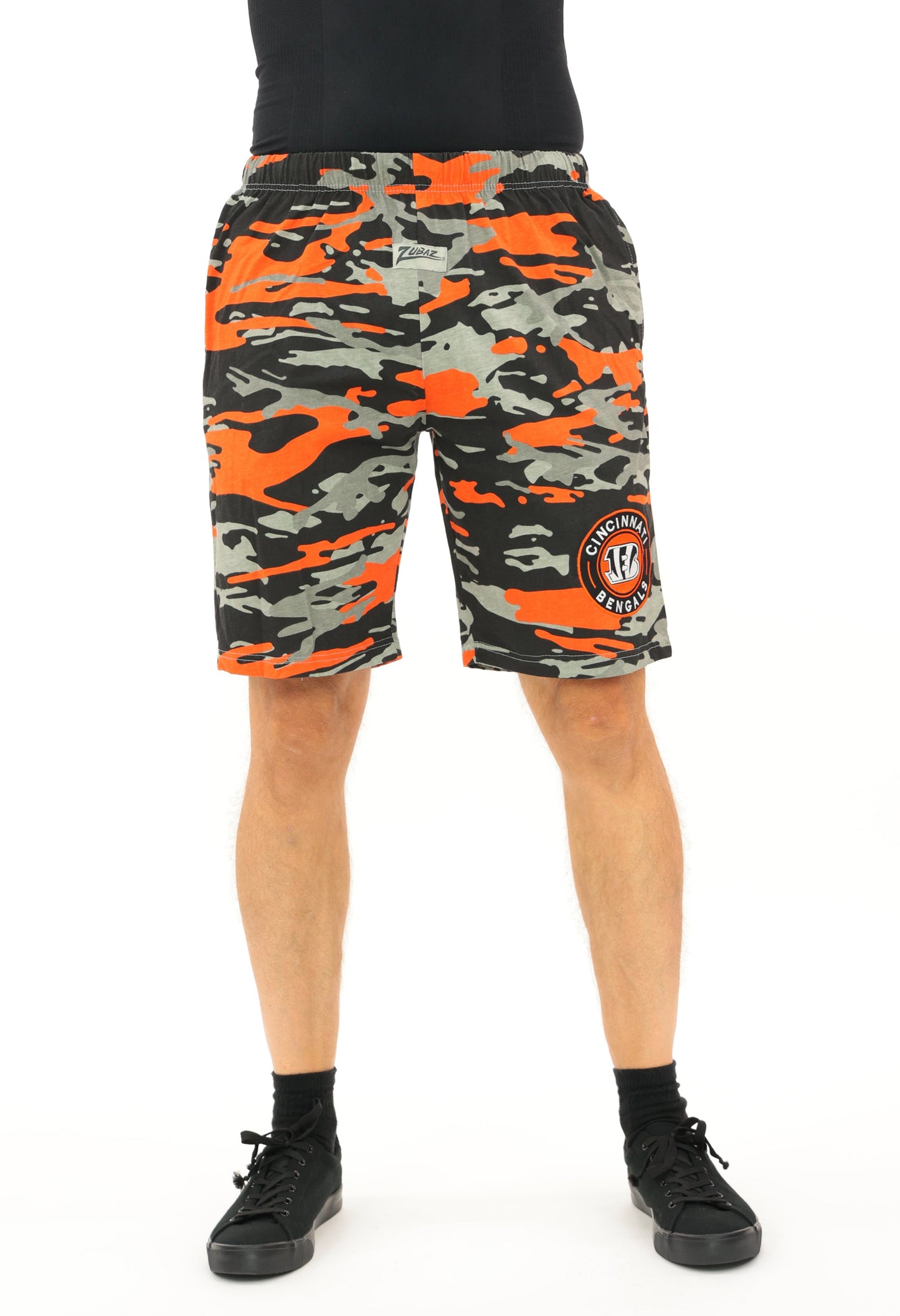 Zubaz NFL Adult Unisex Z88 Embroidered Alt Camo Shorts, Cincinnati Bengals