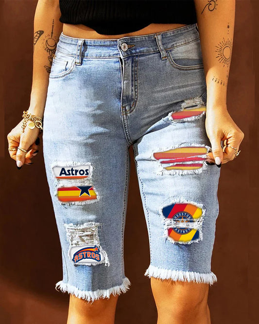 MID-RISE RIPPED PATCHES DENIM BERMUDA SHORTS