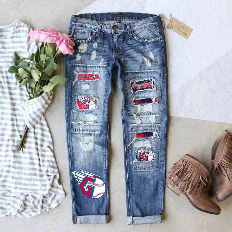 STRETCH RIPPED FRAYED RAW HEM DISTRESSED DENIM JEANS WITH HOLE