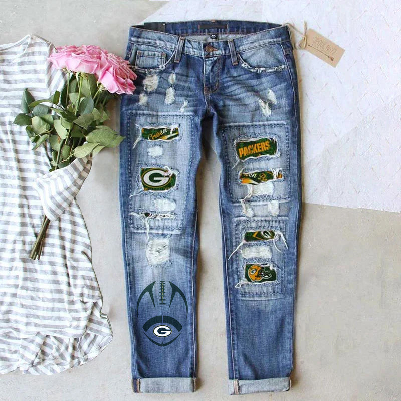 STRETCH RIPPED FRAYED RAW HEM DISTRESSED DENIM JEANS WITH HOLE