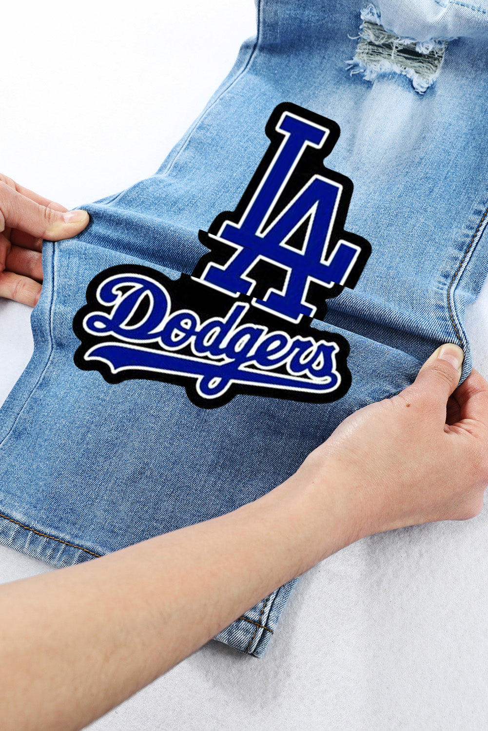 STRETCH RIPPED FRAYED RAW HEM DISTRESSED DENIM JEANS WITH HOLE