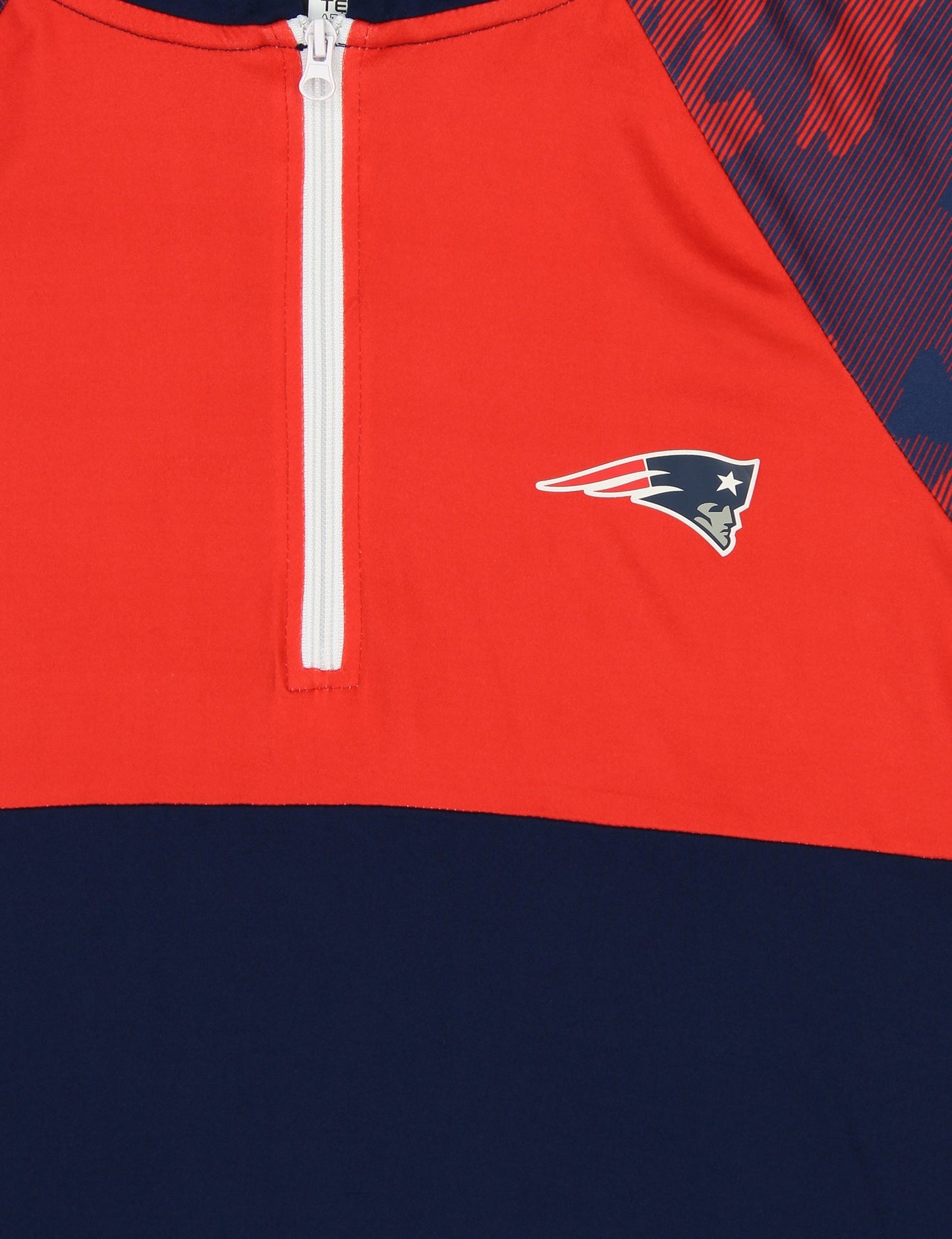 Zubaz NFL Men's New England Patriots Team Color Block 1/4 Zip Hoodie W/ Camo Lines