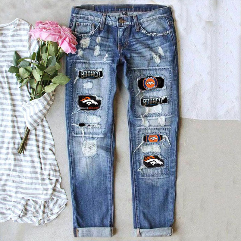 casual fashion perforated printed jeans