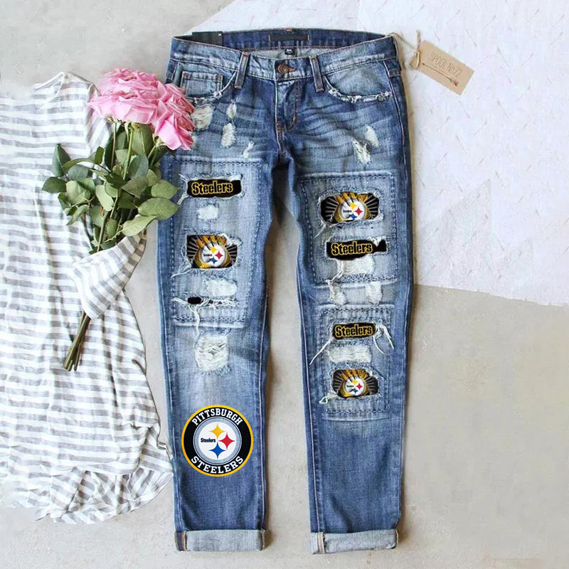 STRETCH RIPPED FRAYED RAW HEM DISTRESSED DENIM JEANS WITH HOLE