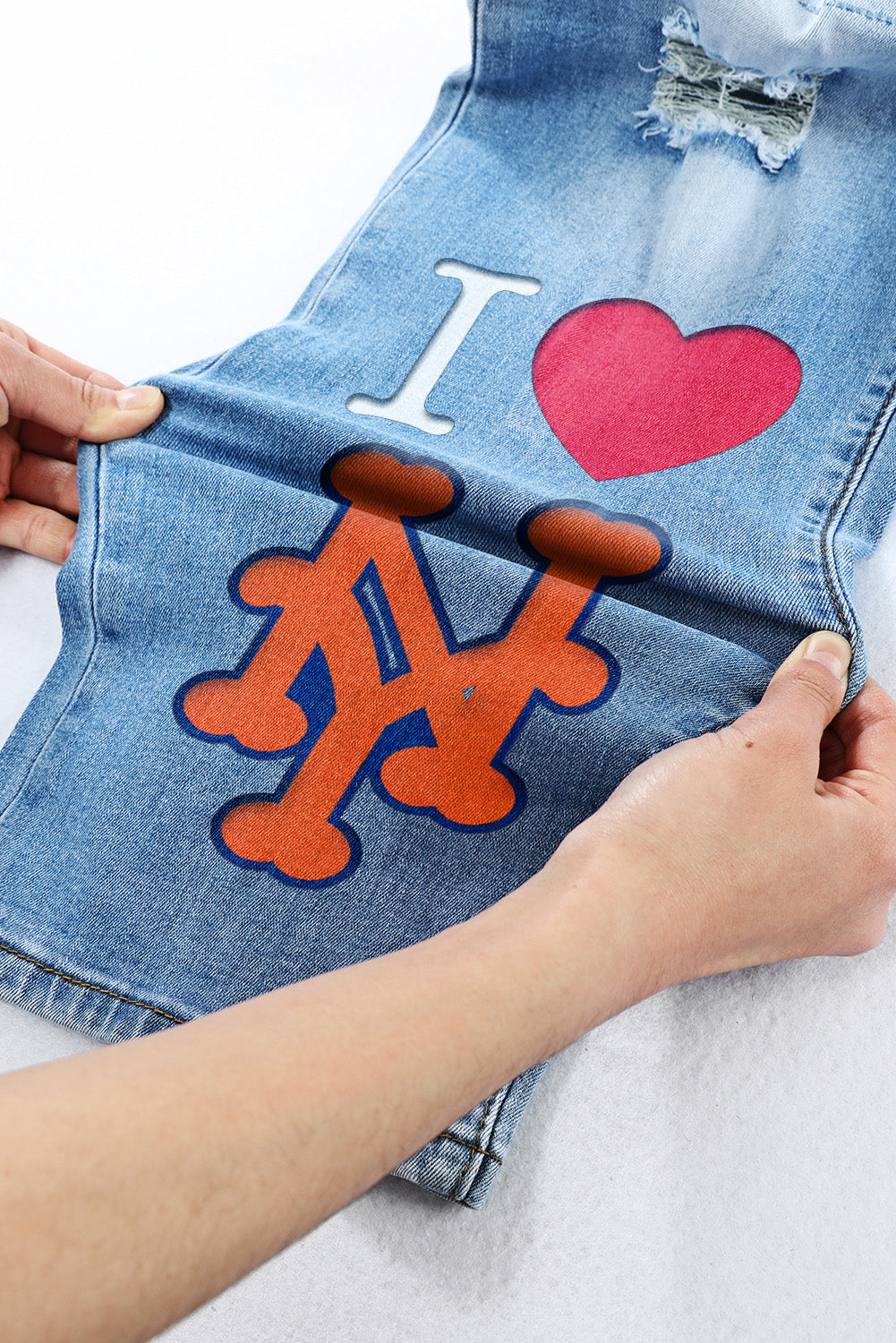 STRETCH RIPPED FRAYED RAW HEM DISTRESSED DENIM JEANS WITH HOLE