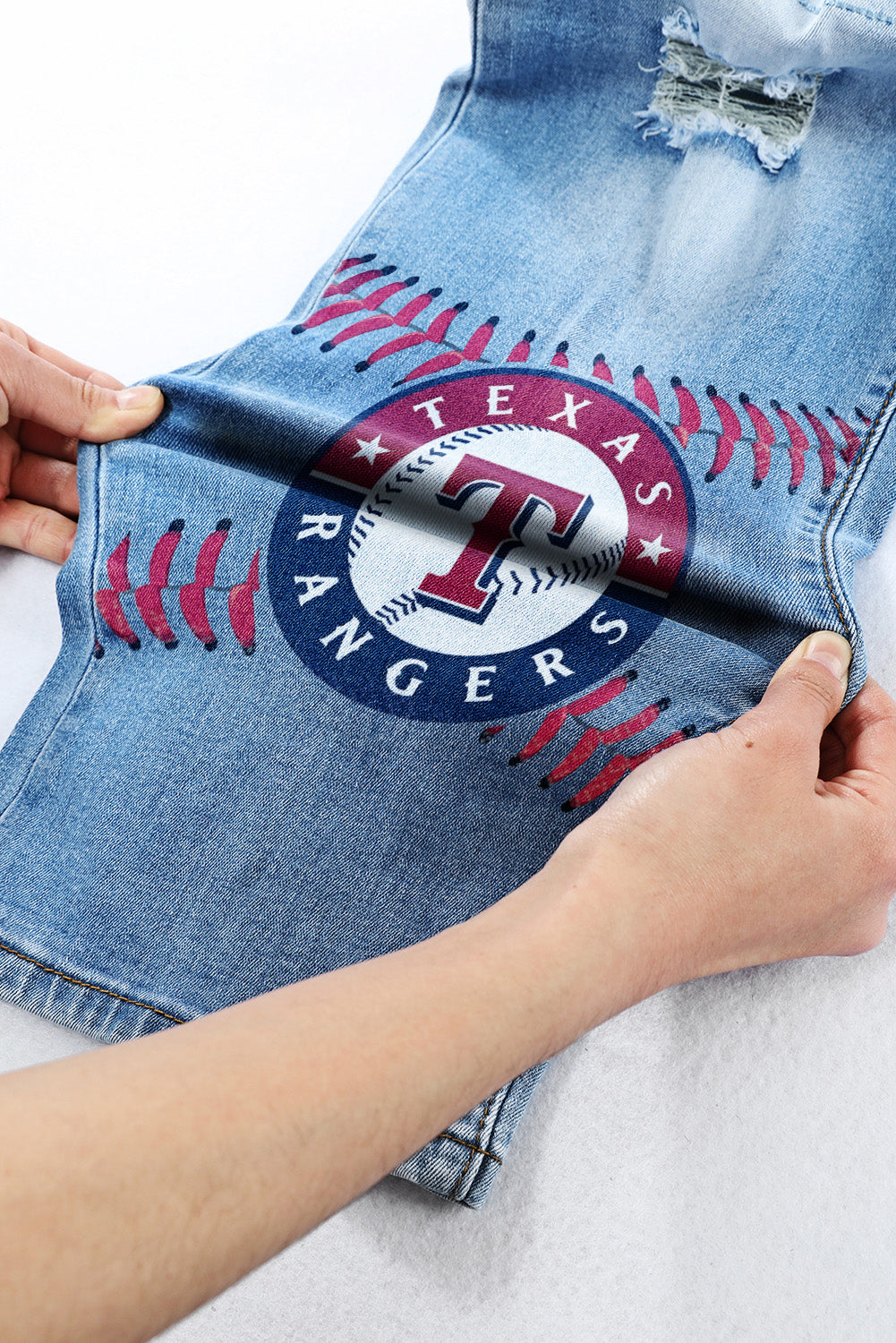 STRETCH RIPPED FRAYED RAW HEM DISTRESSED DENIM JEANS WITH HOLE