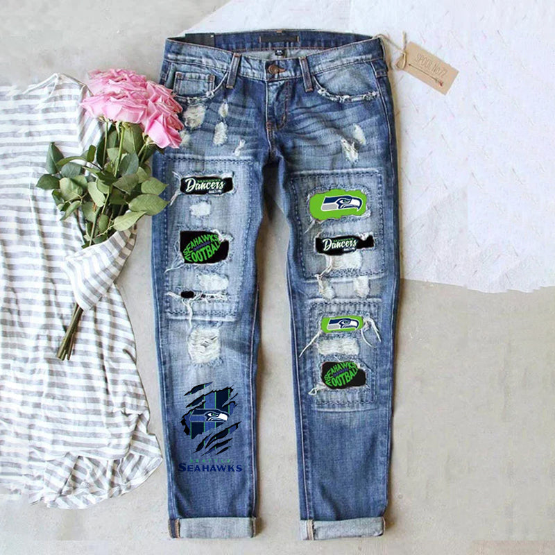 casual fashion perforated printed jeans